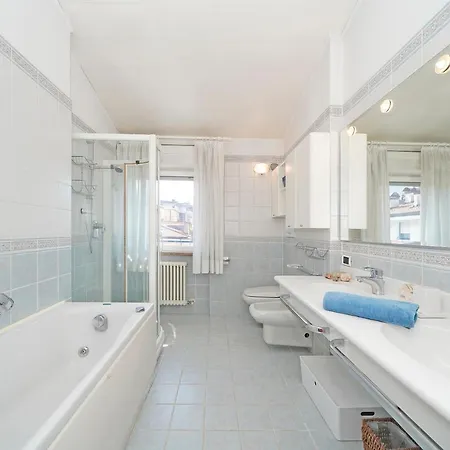 Iflat Lovely Apartment In Trento Esterno foto