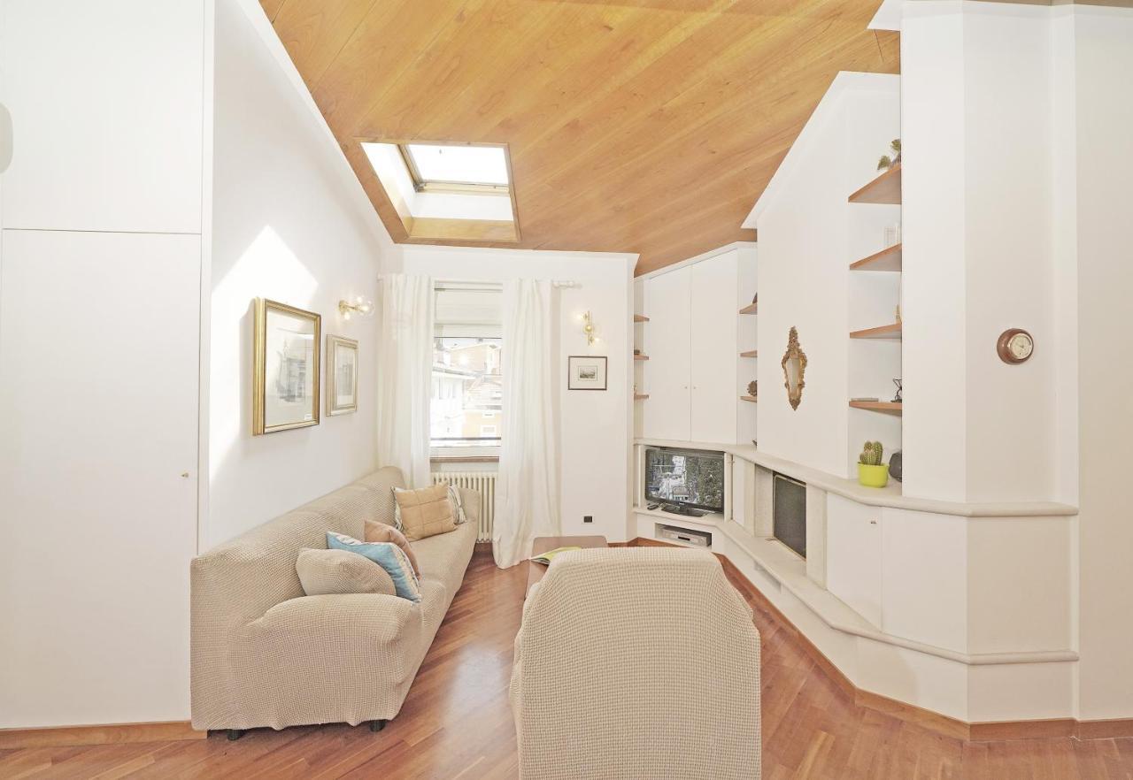 Iflat Lovely In Trento